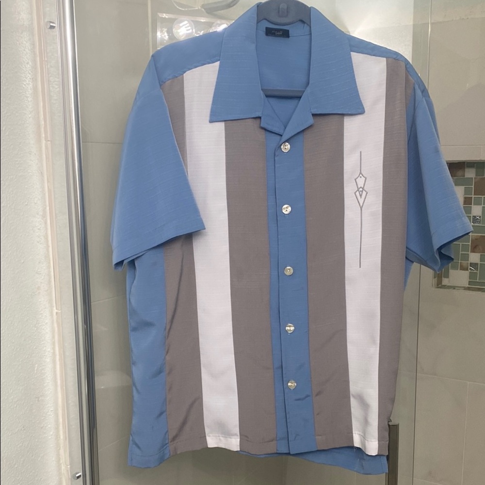 Blue and Gray Men's Shirt